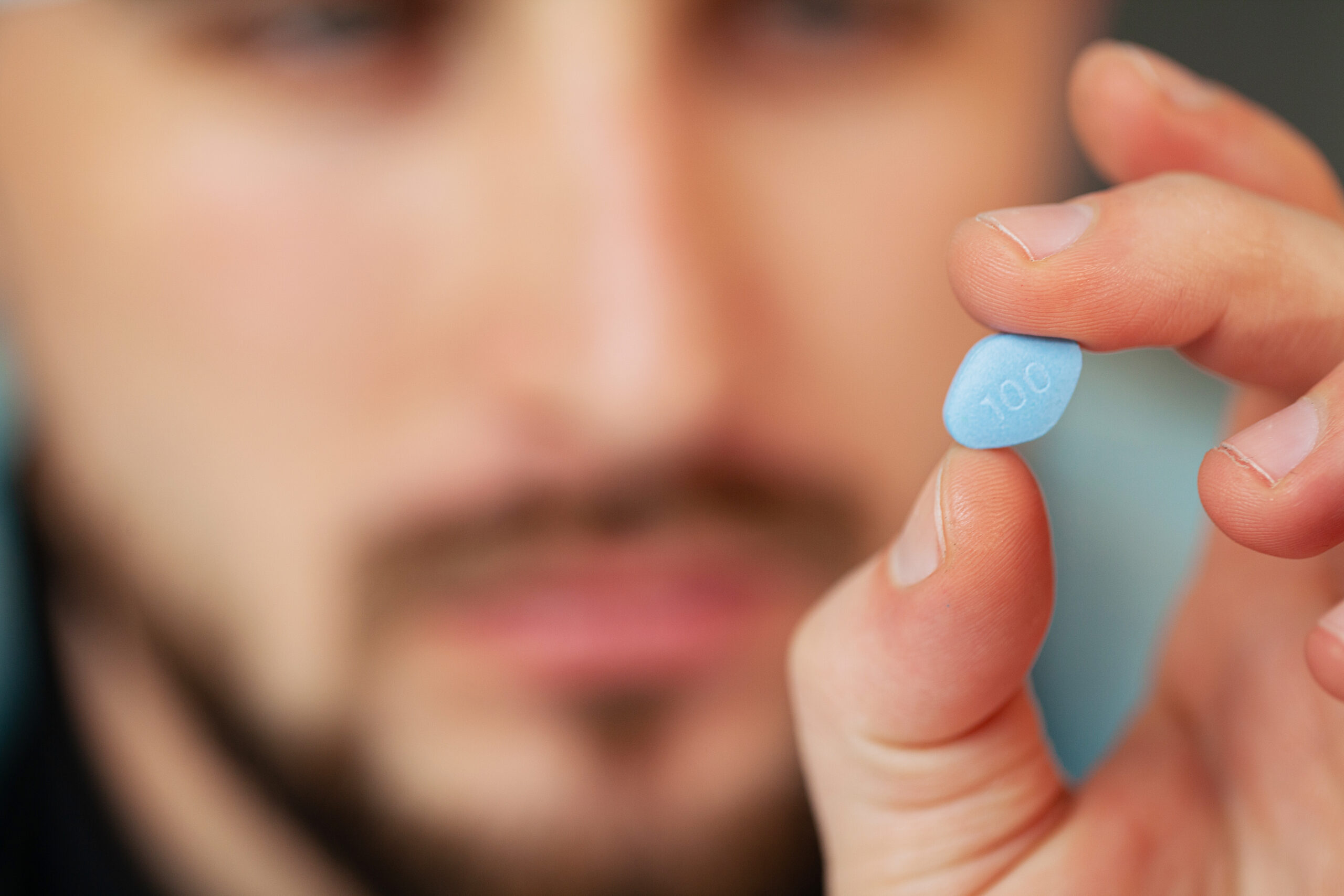 10 Reliable Ways to Determine Whether a Man Is Taking Viagra